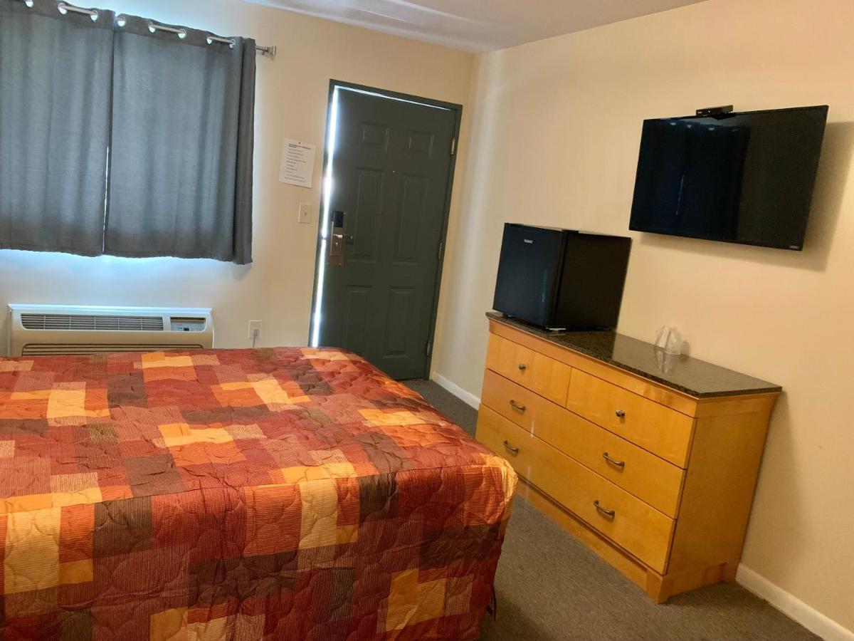 Nitey Nite Motel South Windsor ภายนอก รูปภาพ